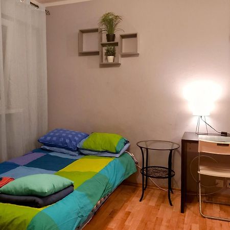Kawalerka Stare Bielany Varsóvia Exterior foto